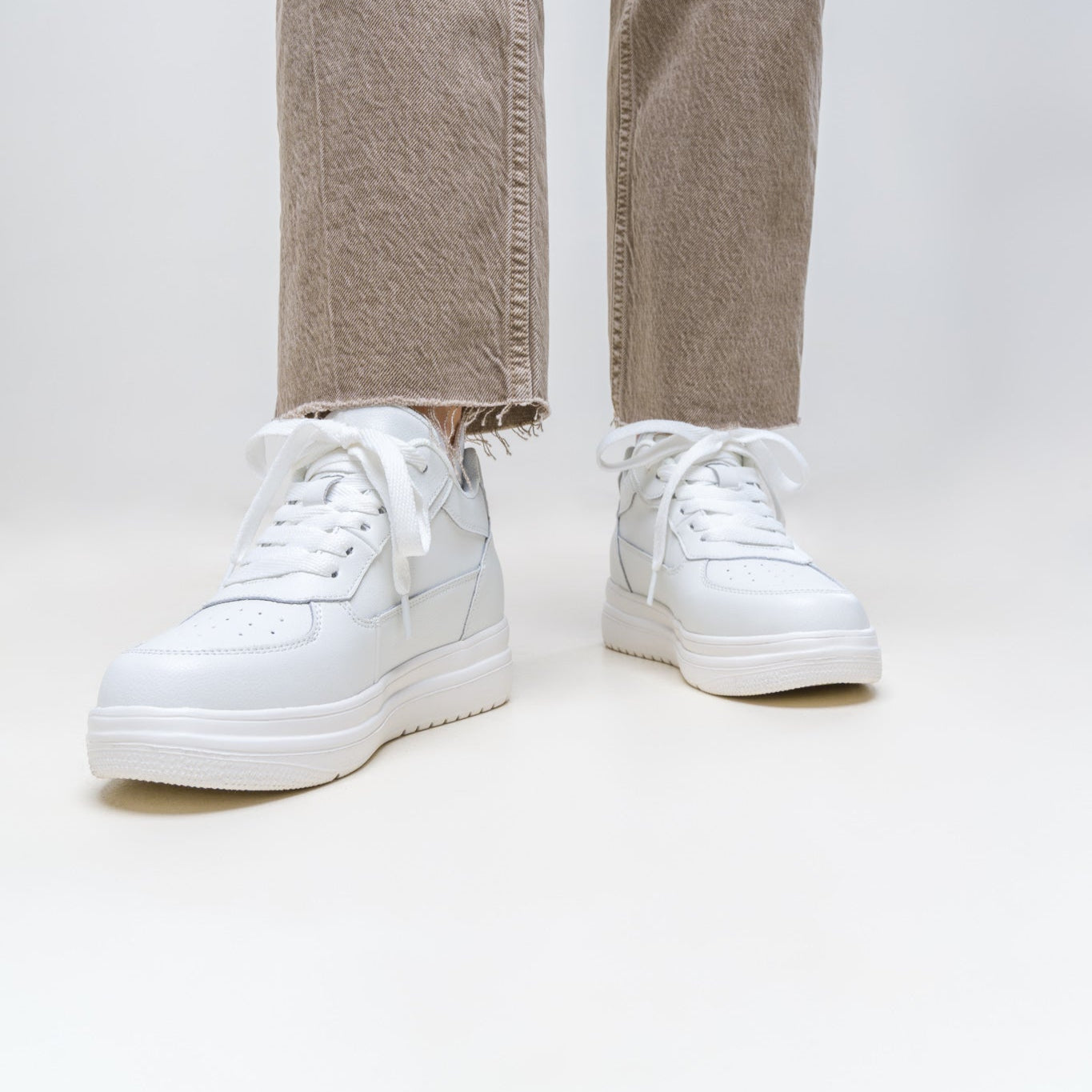 ALTURASHOES WHITE CLASSY - GLOW ORGANIC